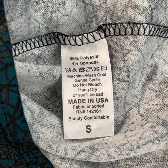 💕New with Tag Lularoe Cassie Pencil Skirt💕 - Picture 5 of 7